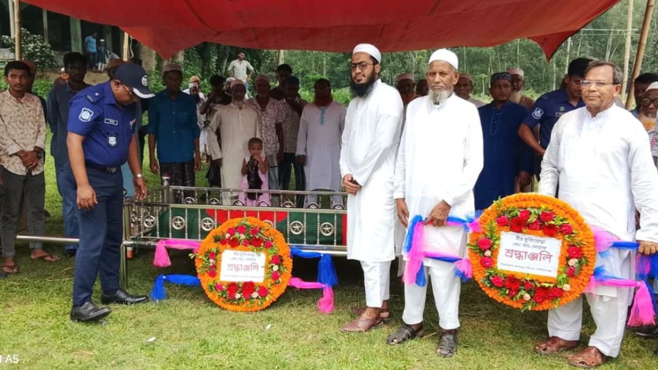 ঘিওরে রাষ্ট্রীয় মর্যাদায় বীর মুক্তিযোদ্ধার দাফন সম্পন্ন