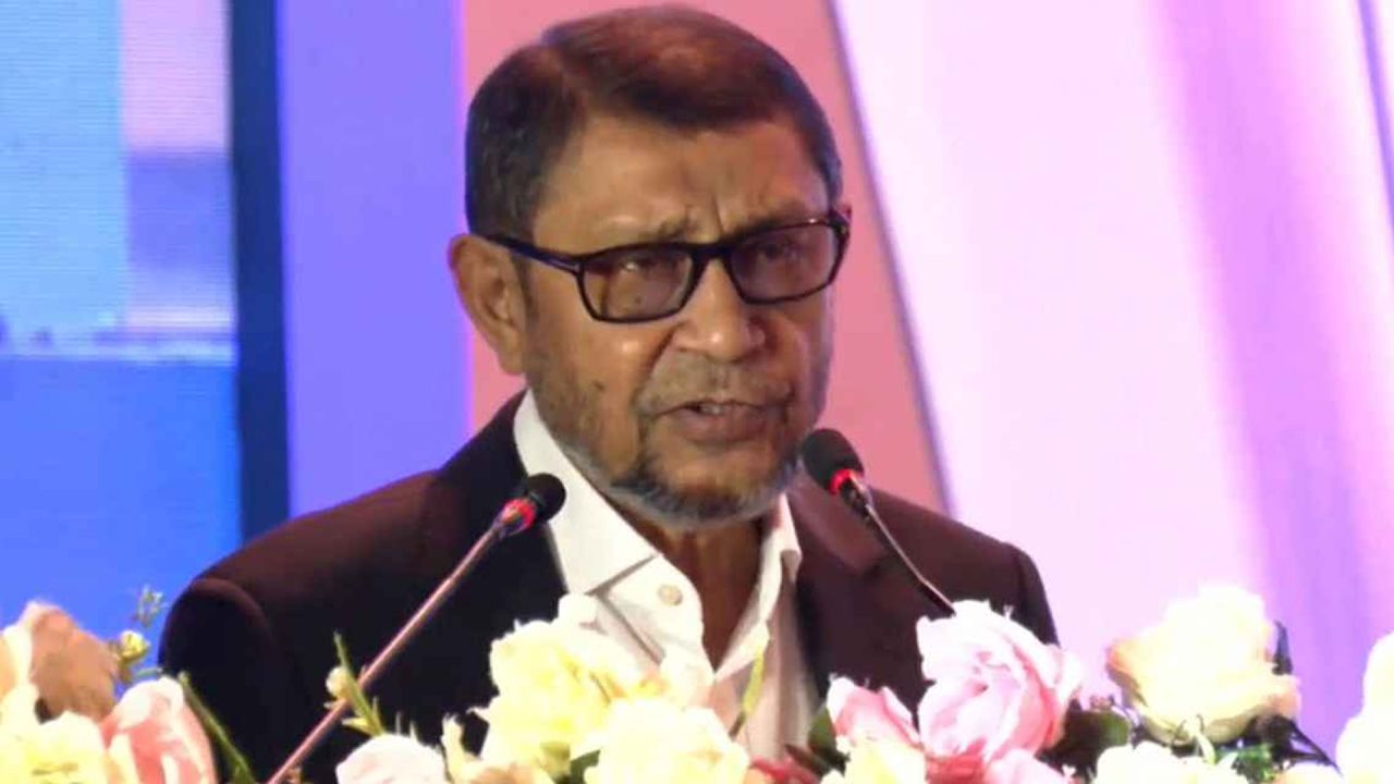 বেসরকারি মেডিকেলে মেধাবীদের জন্য ৫% কোটা চালু রয়েছে: স্বাস্থ্যমন্ত্রী
