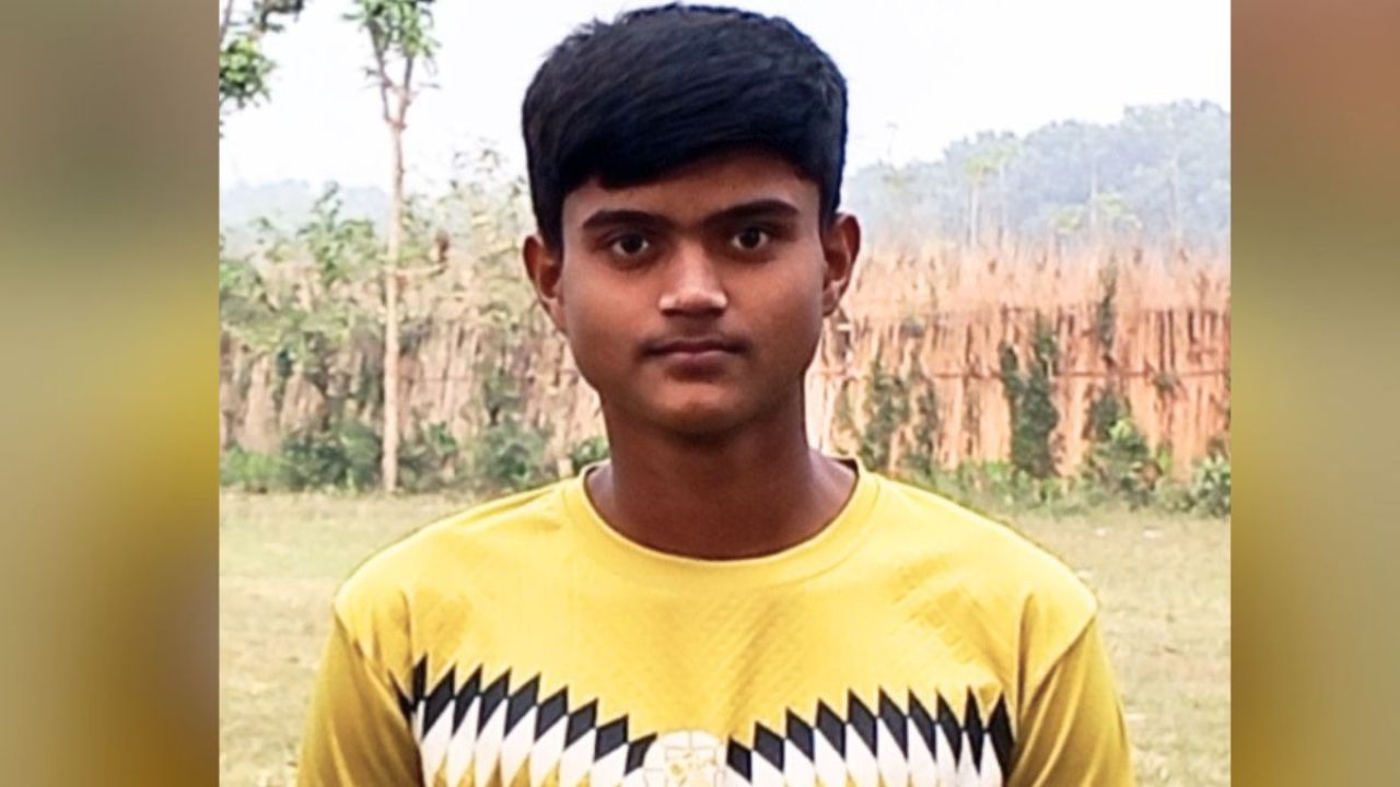 জানালার গ্রিল ছুঁতেই নিভে গেল প্রাণ