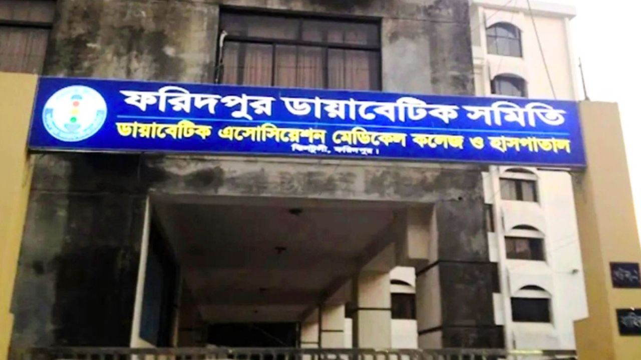 ভোটের আগেই সভাপতি নির্বাচিত, নেপথ্যে কোন রাজনীতি?