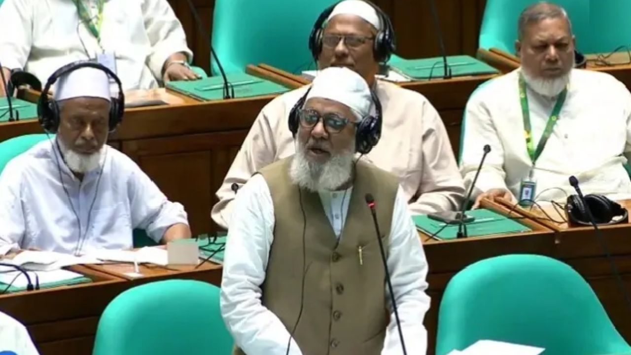 ‘আলিফ-বা-তা জানেন না, স্বরাষ্ট্রমন্ত্রী এখন হালজামানার মুফতি’: সংসদে জামায়াত এমপি