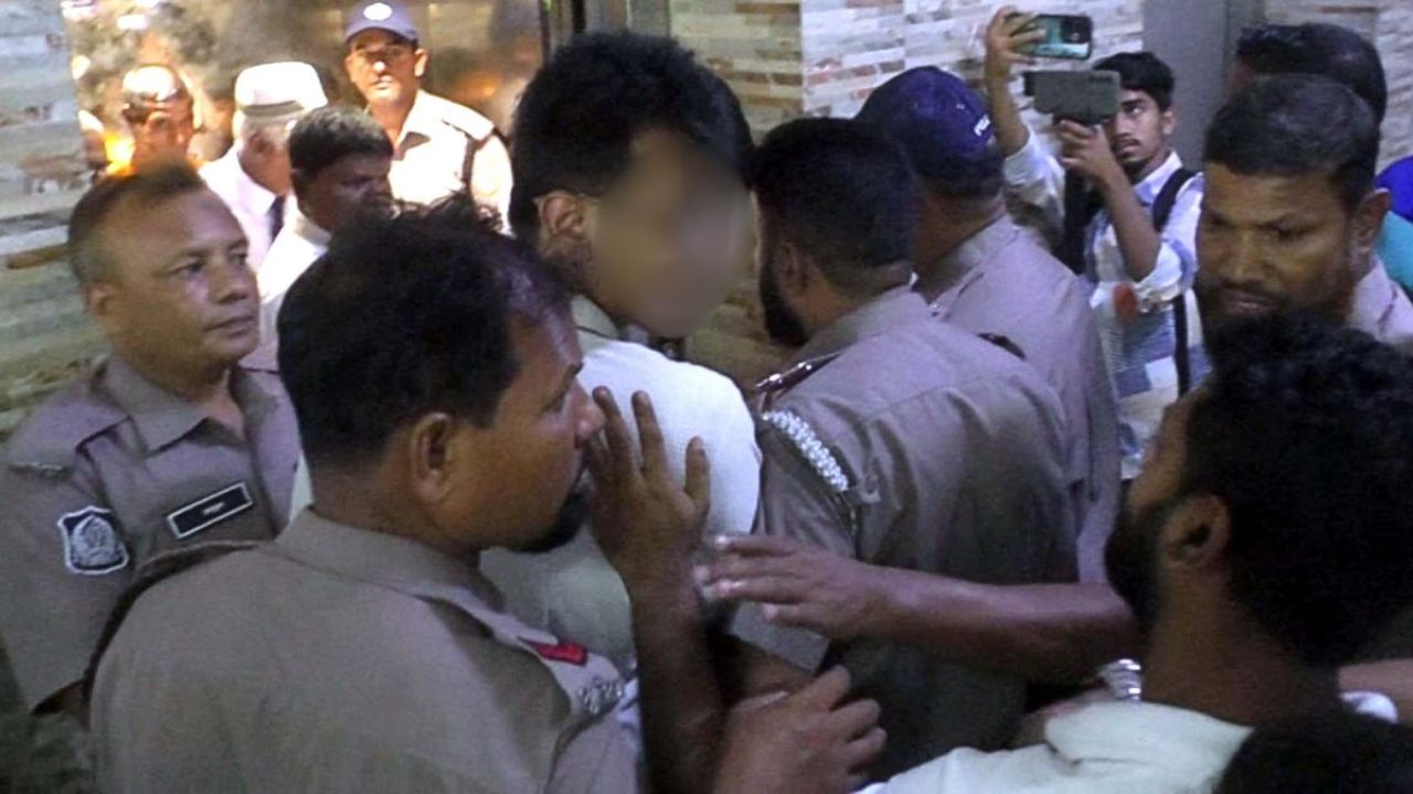 নুজহাতের আত্মহত্যায় প্ররোচনা মামলায় সাকিনের ১ দিনের রিমান্ড