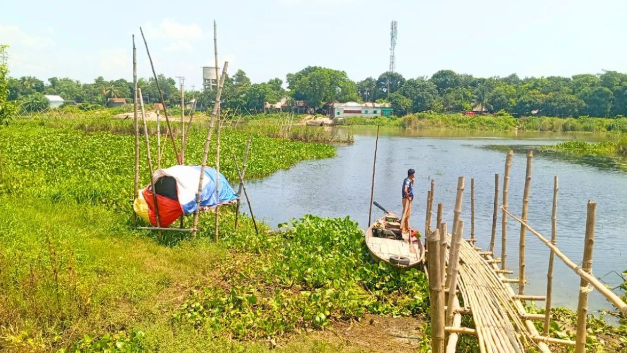 আব্দুল্লাহপুর-লুটেরচর : একটি সেতুর অপেক্ষায় দুই পাড়ের হাজারো মানুষ