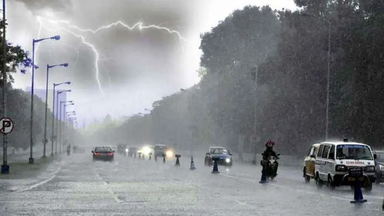 দেশের ১১ অঞ্চলে বজ্রবৃষ্টি ও ঝোড়ো হাওয়ার আভাস