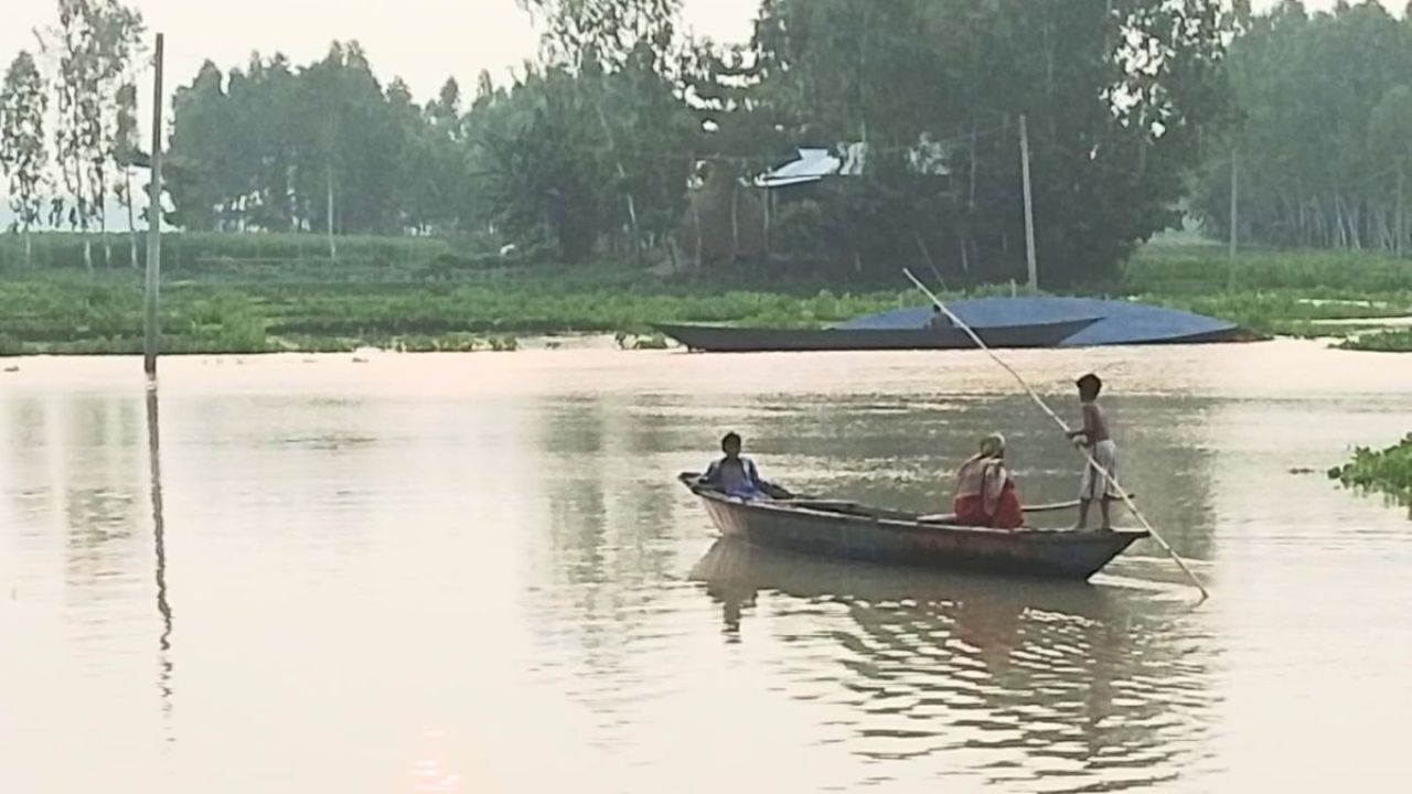 দুধকুমার নদের পানি বিপৎসীমার ওপরে, নিম্নাঞ্চল প্লাবিত
