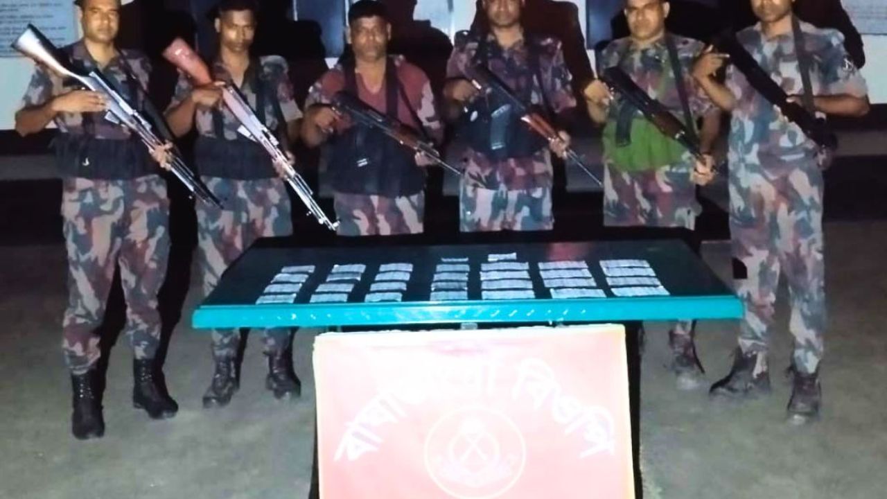 মহেশপুর সীমান্তে বিজিবির অভিযান, মাদক ও ওষুধ উদ্ধার