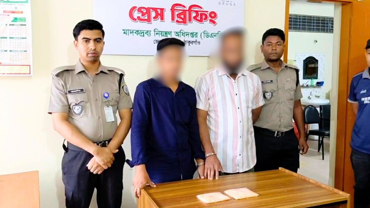 ১৫ লাখ টাকার ইয়াবাসহ মামা-ভাগনে গ্রেপ্তার