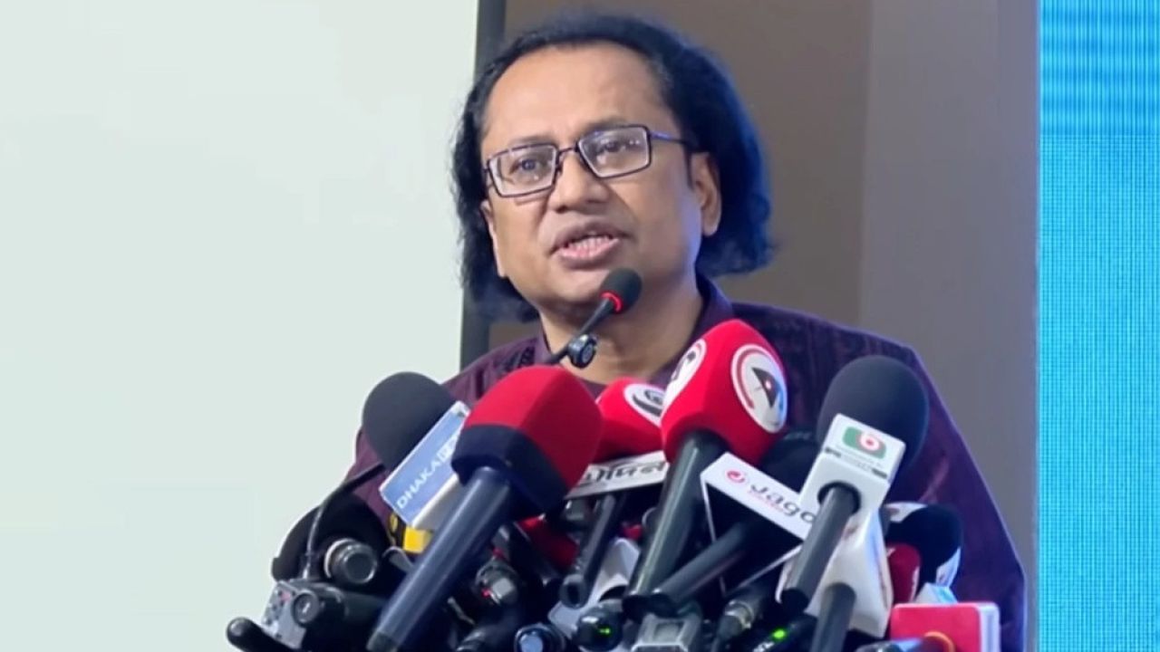 অন্তর্বর্তী সরকারসহ সব সময়ের দুর্নীতির নিরপেক্ষ তদন্ত হওয়া উচিত: তথ্য উপদেষ্টা