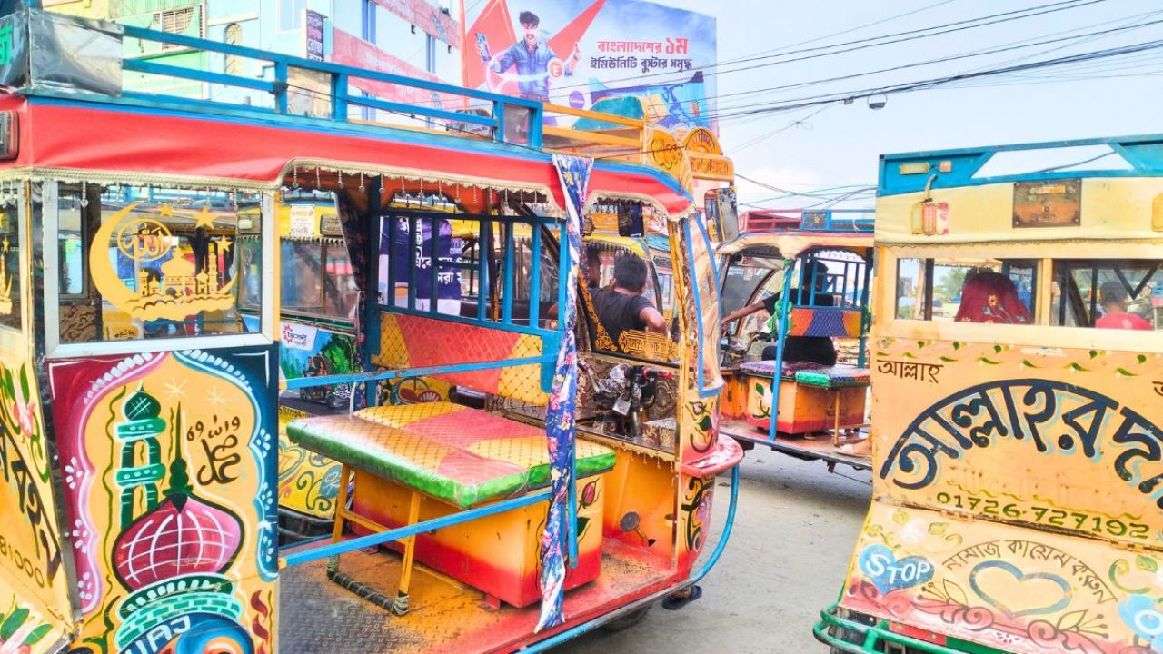 বরিশালে ইজিবাইক নিয়ন্ত্রণে নতুন সংকট