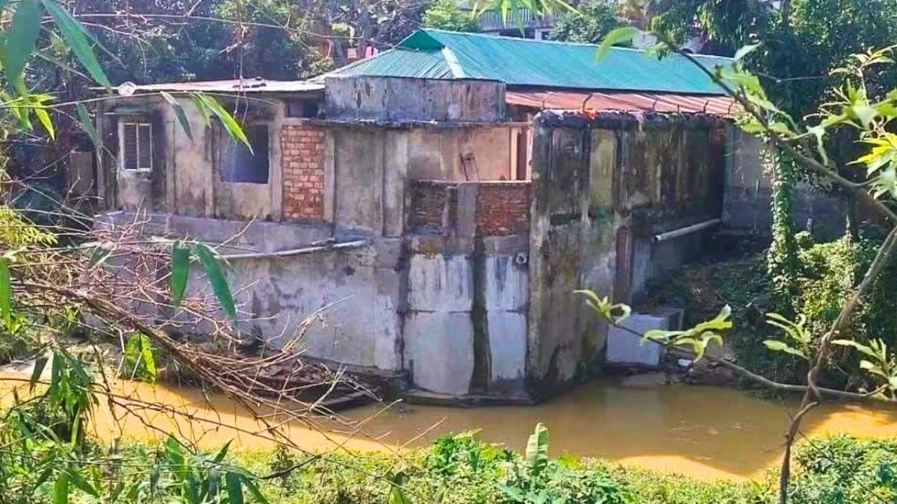 শ্রীমঙ্গলে ছড়া দখল-অবৈধ বালু উত্তোলনের বিরুদ্ধে অভিযান