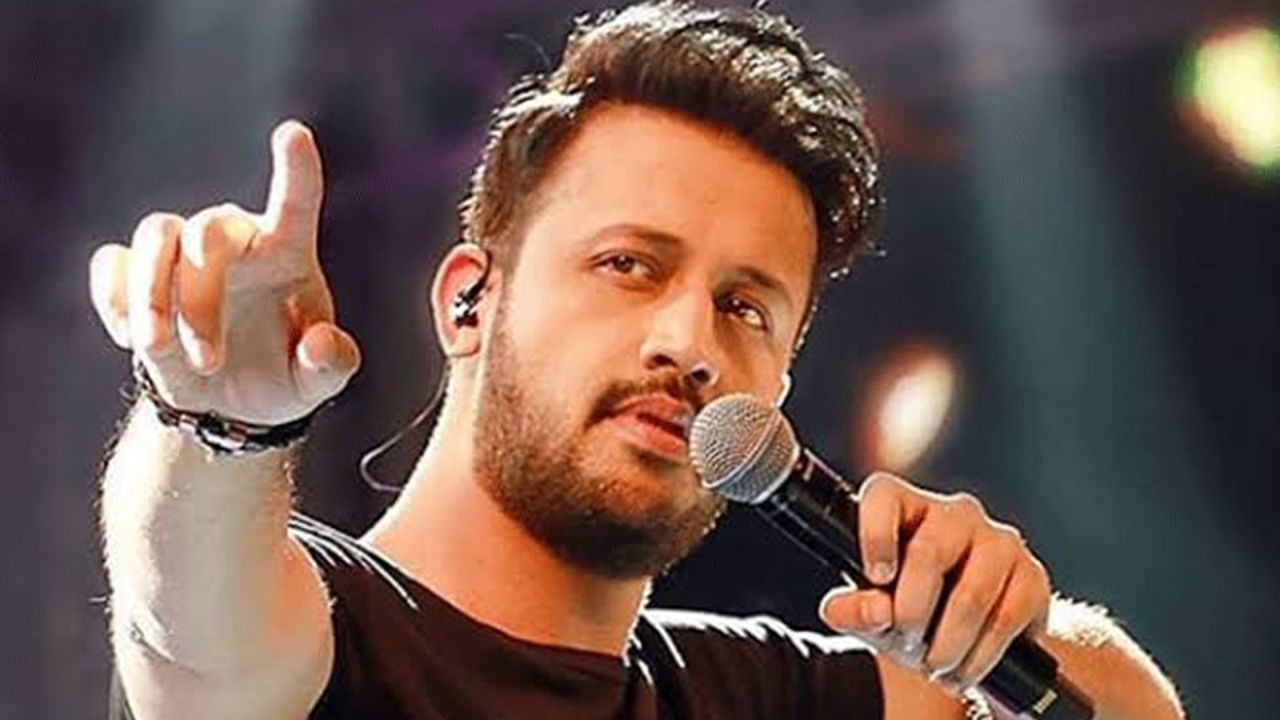 ঢাকায় গাইবেন আতিফ আসলাম