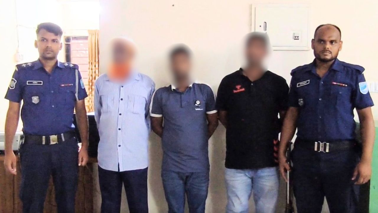 মাদারীপুরে কোটি টাকার নকল সিগারেট জব্দ, গ্রেপ্তার ৩