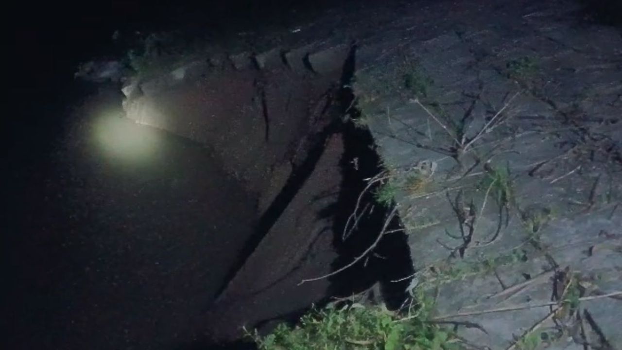 কুড়িগ্রামে কমছে বন্যার পানি, বাড়ছে নদী ভাঙন