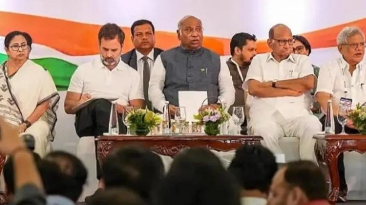 অবশেষে দেশের প্রধান বিচারপতির দ্বারস্থ হল ইন্ডিয়া জোট   
