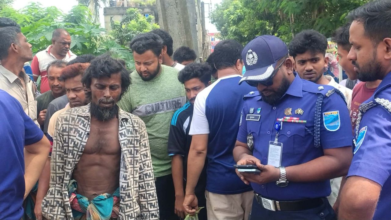 রাজবাড়ীতে ময়লার ভাগাড় থেকে নবজাতকের মরদেহ উদ্ধার