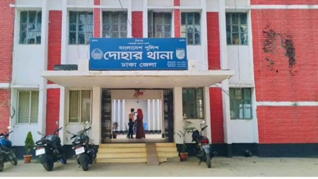 দোহারে প্রবাসীর বাড়িতে চুরি, স্বর্ণ ও টাকা লুট
