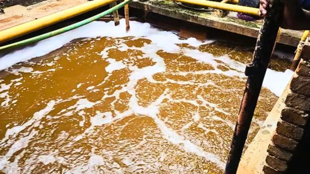 ম্যাজিস্ট্রেট আসতেই ফাঁস হলো কারখানার লুকোচুরি