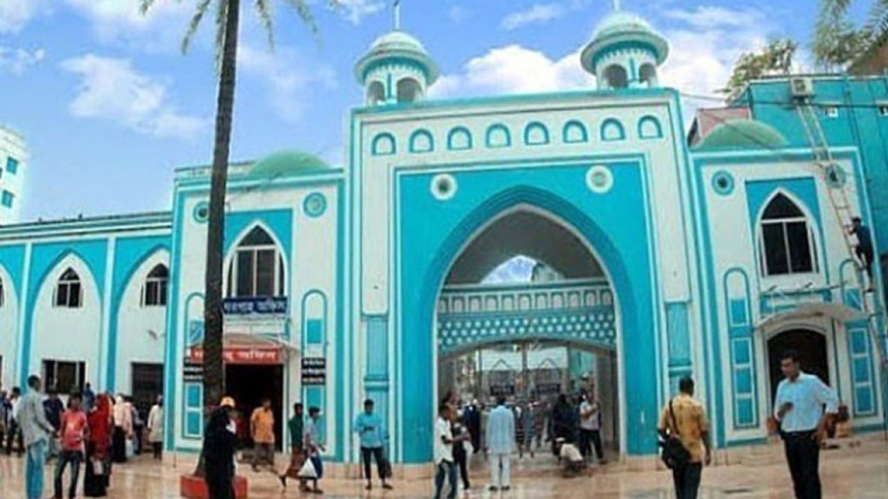 মাজার-বাজারের দেশ