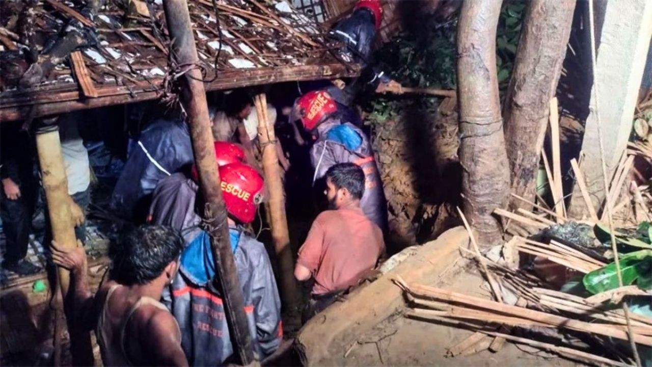 কক্সবাজারে এক রাতেই পাহাড়ধসে ৯ জনের মৃত্যু, ঝুঁকিতে হাজারো পরিবার