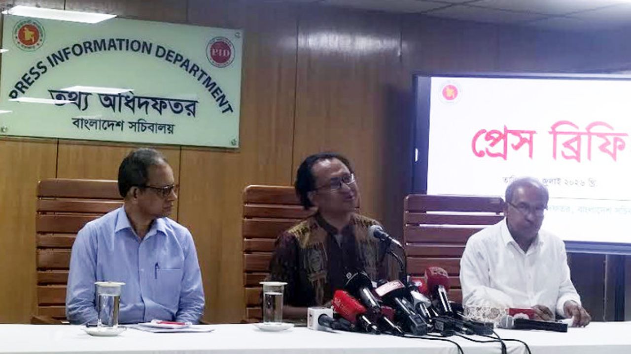 ৫ আগস্টের আগেই জুলাই স্মৃতি জাদুঘর উদ্বোধন: তথ্য উপদেষ্টা