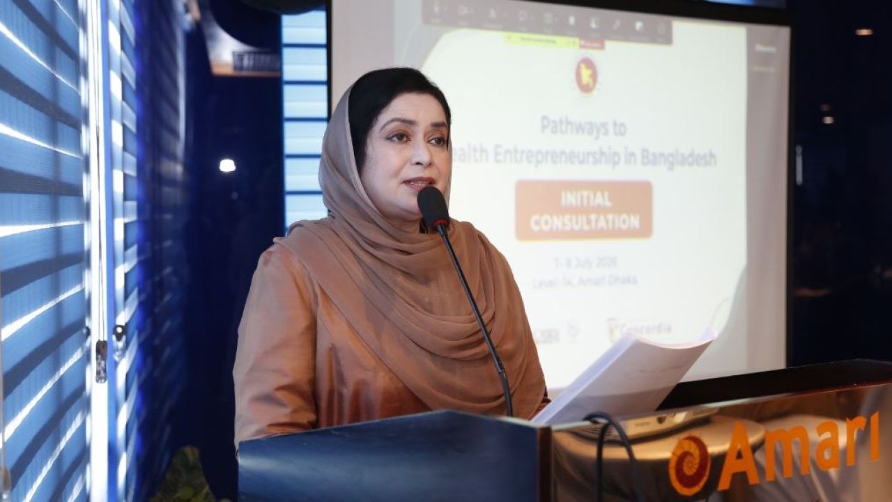 স্বাস্থ্যে মান বাড়াতে তরুণদের উদ্যোক্তা হওয়ার পরামর্শ