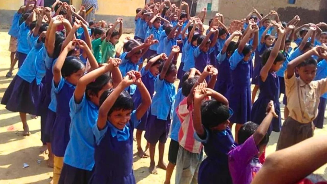 দুমকিতে ৪৪ স্কুলে প্রধান শিক্ষক নেই, ব্যাহত পাঠদান