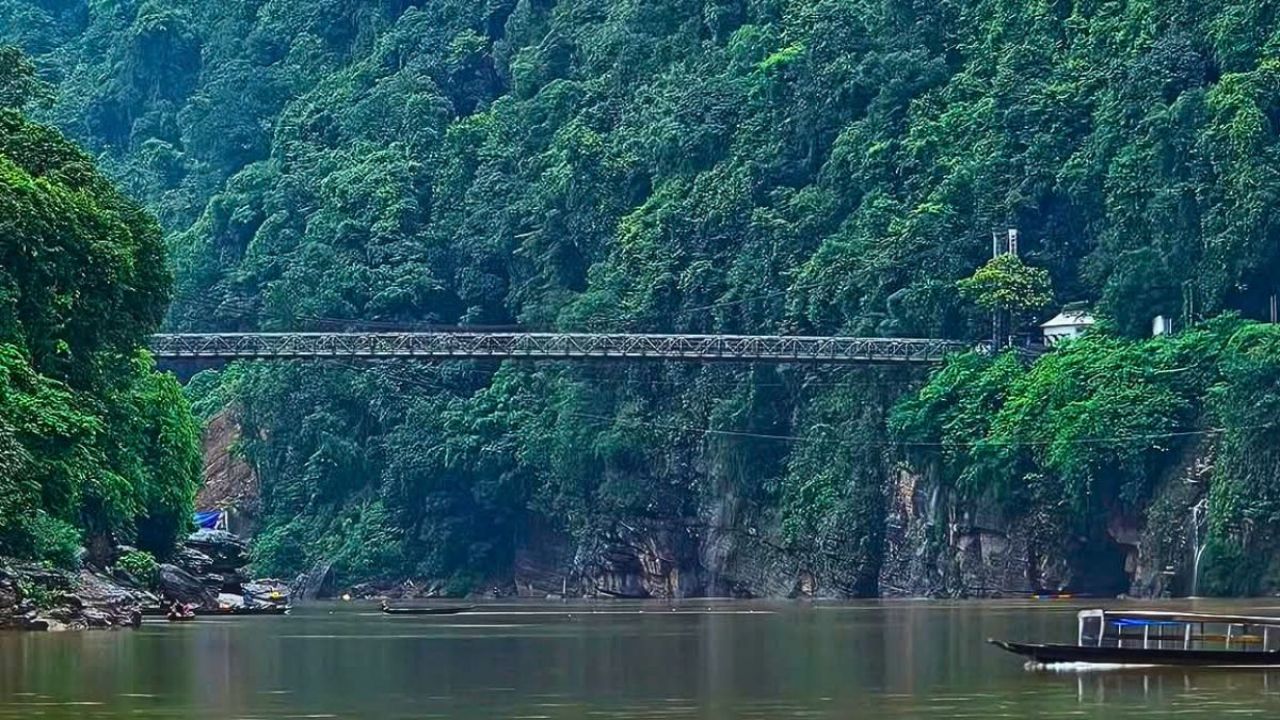  বিস্মৃত দুই বাঙালি ও ডাউকি সেতুর ইতিহাস