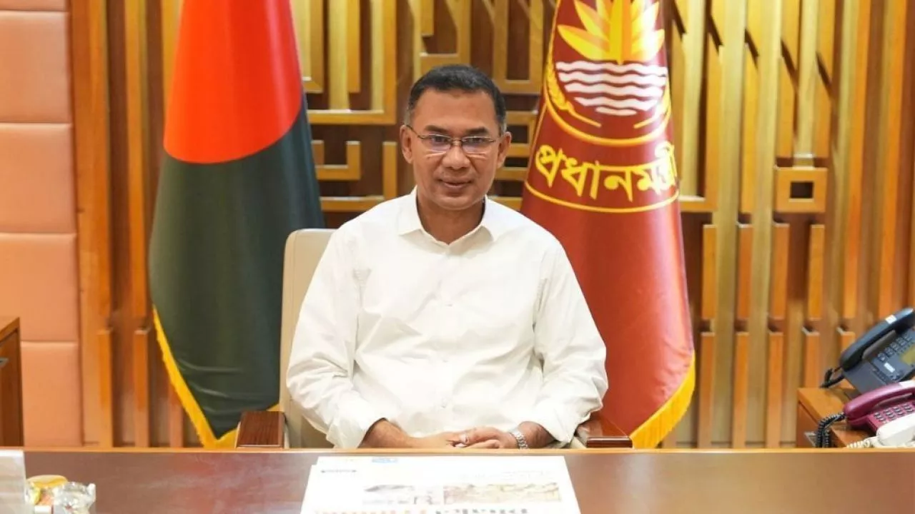 'বসবাসের অযোগ্য তালিকায় ঢাকা তৃতীয়, এই পরিস্থিতি থেকে বের হওয়া জরুরি': প্রধানমন্ত্রী