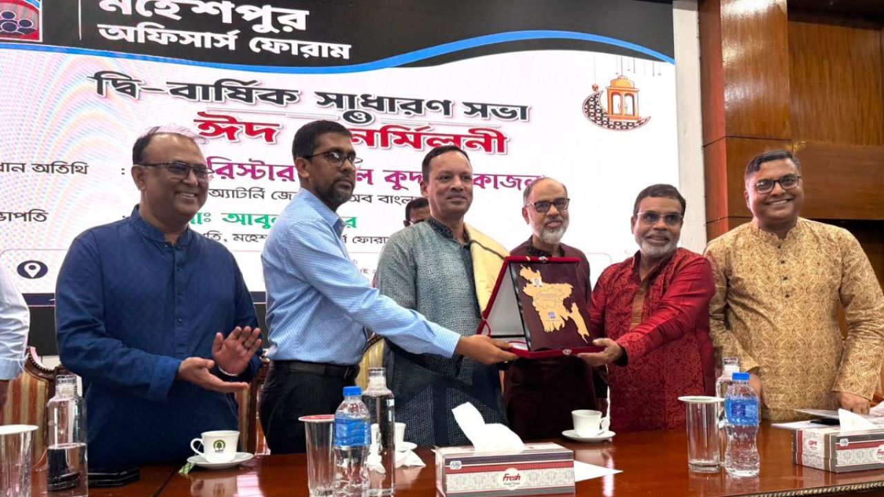 মহেশপুর-কোটচাঁদপুরকে বদলে দিতে চান অ্যাটর্নি জেনারেল কাজল