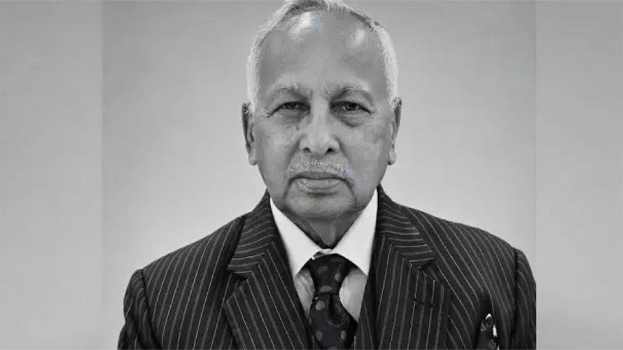 জমির উদ্দিন সরকারের স্মৃতির প্রতি সম্মান জানিয়ে সুপ্রিম কোর্টের কার্যক্রম অর্ধবেলা বন্ধ