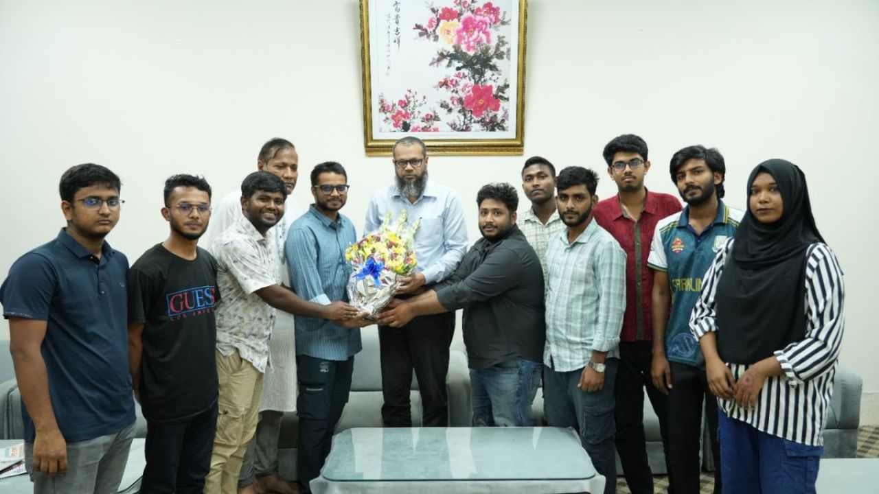 ‘সাংবাদিকরা সমাজের দর্পণ’: পবিপ্রবি উপাচার্য