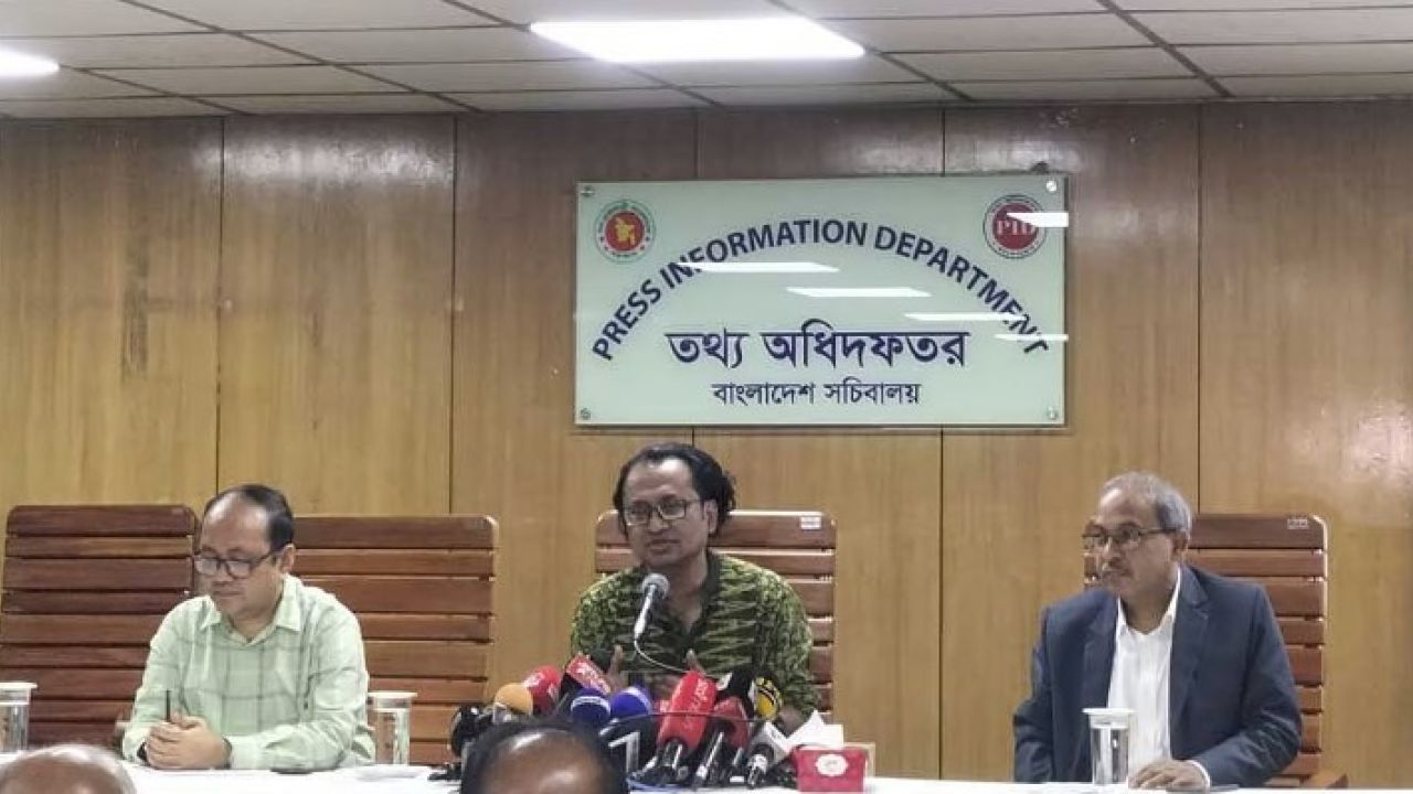 শেখ হাসিনা ফিরলে ‘সুবিচার নিশ্চিত করা হবে’: তথ্য উপদেষ্টা