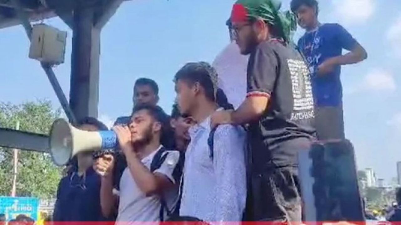 শিক্ষামন্ত্রীর পদত্যাগ দাবিতে বুধবার ‘মার্চ টু শিক্ষা’ মন্ত্রণালয়