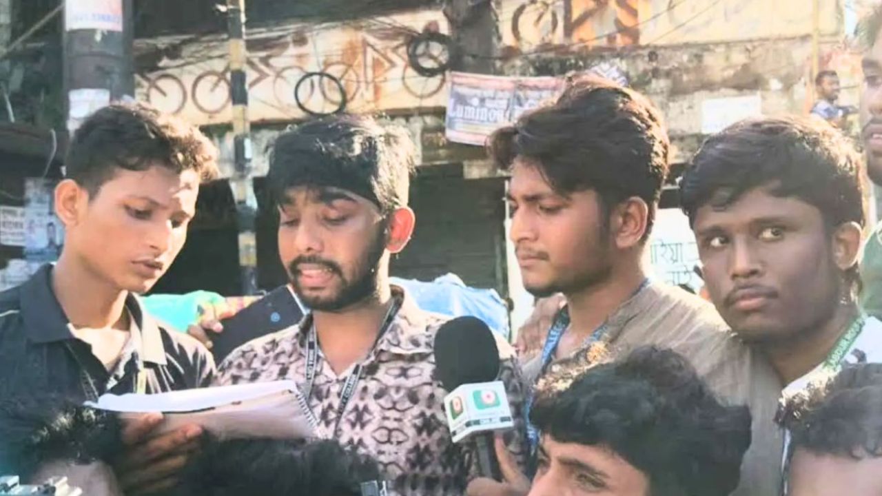 সন্ধ্যা ৬টার মধ্যে শিক্ষামন্ত্রীর পদত্যাগ দাবিতে আলটিমেটাম