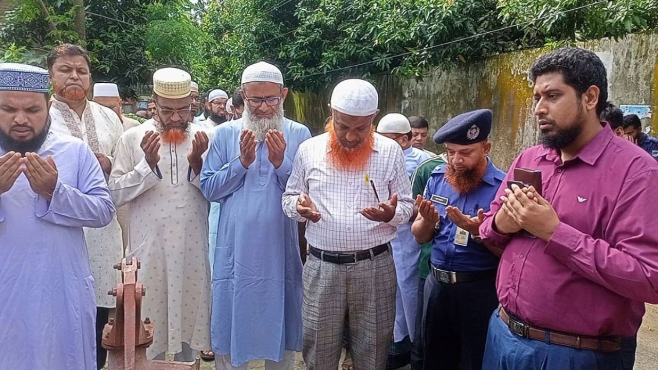 বেনাপোলে শ্রদ্ধা ও ভালোবাসায় শহীদ আব্দুল্লাহকে স্মরণ
