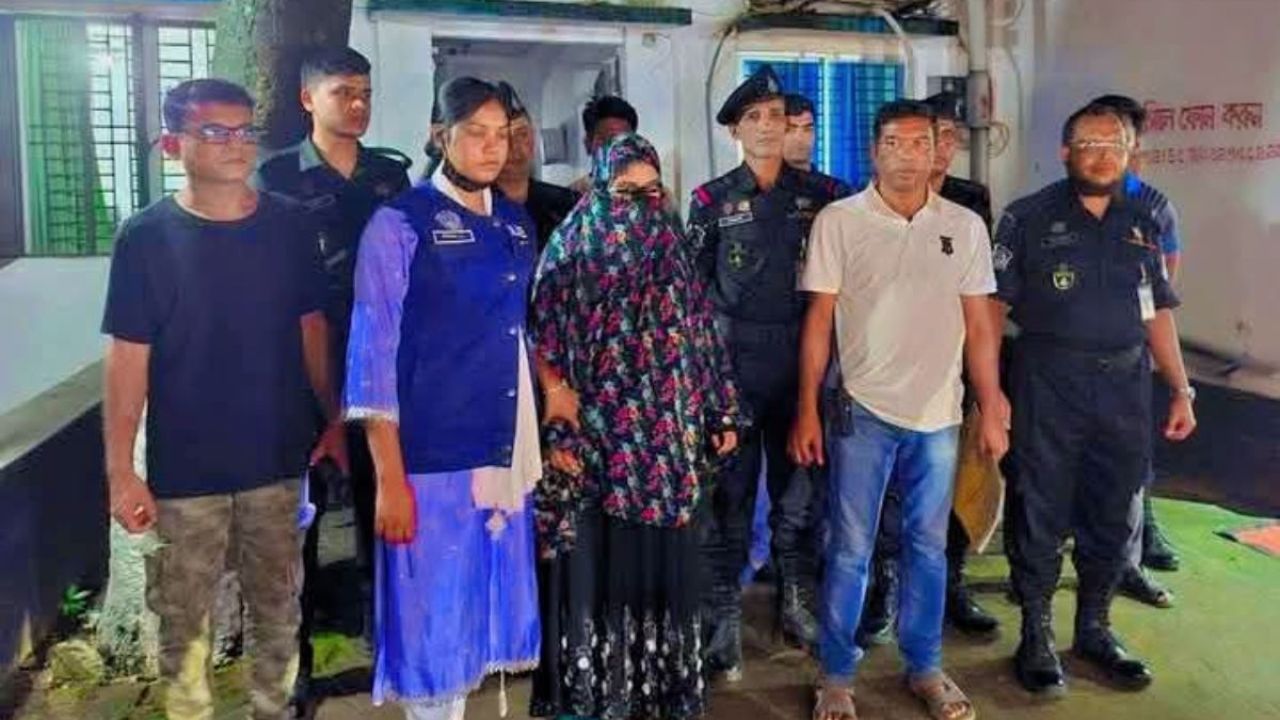শিশুর পা মুচড়ে দেওয়া সেই চাচী গ্রেপ্তার