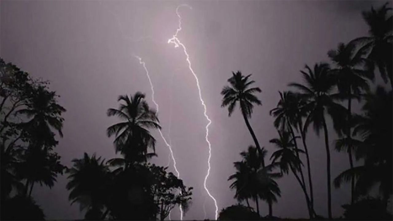 আট জেলায় ঝড়ের পূর্বাভাস, ১ নম্বর সতর্কসংকেত