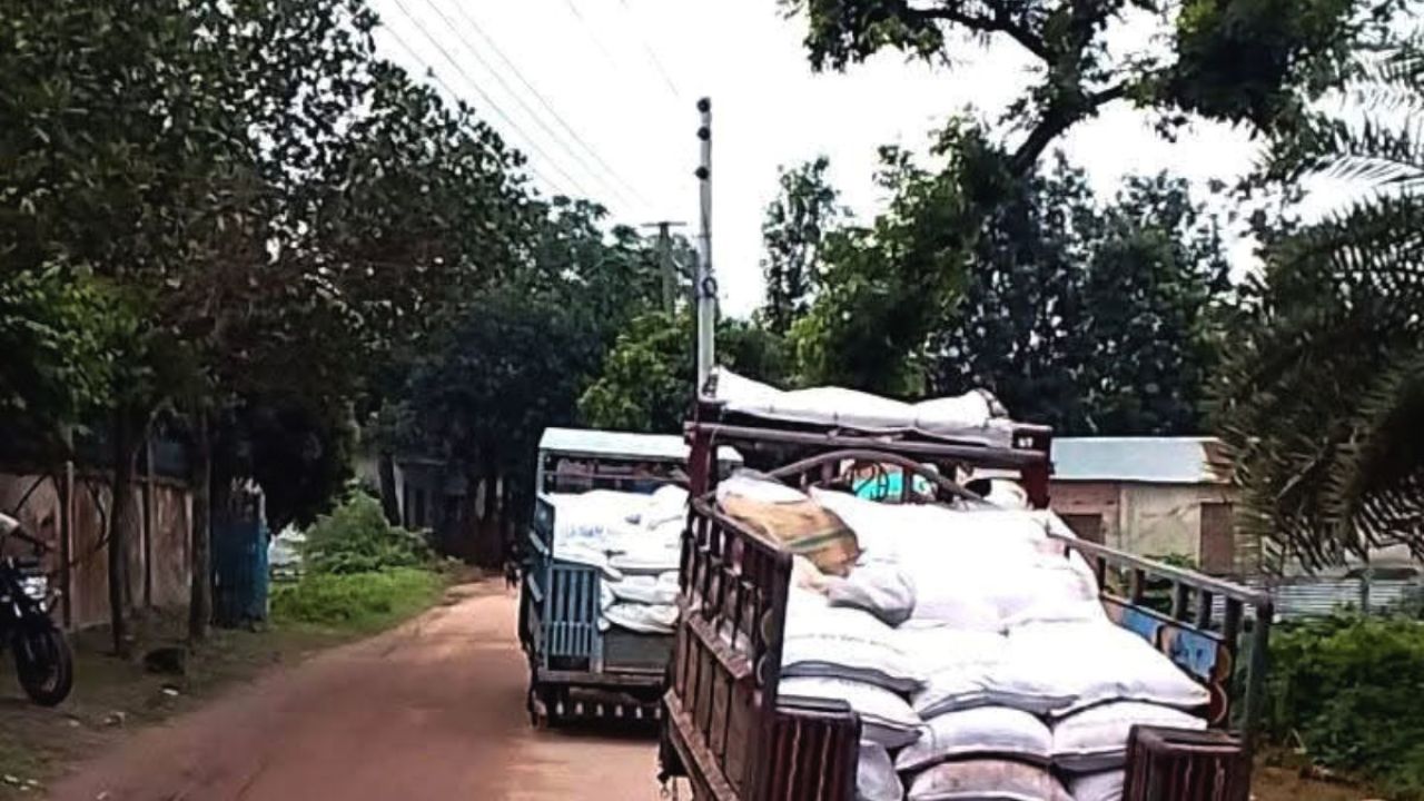 আদমদীঘিতে পাচারের অভিযোগে সারের গুদাম সিলগালা