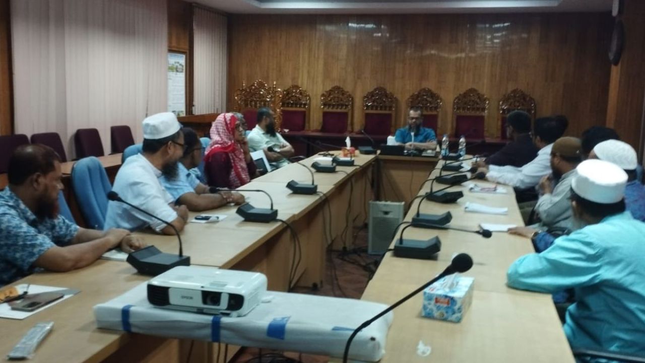 প্রশাসনিক কাজে গতি আনতে পবিপ্রবি উপাচার্যের কঠোর নির্দেশ