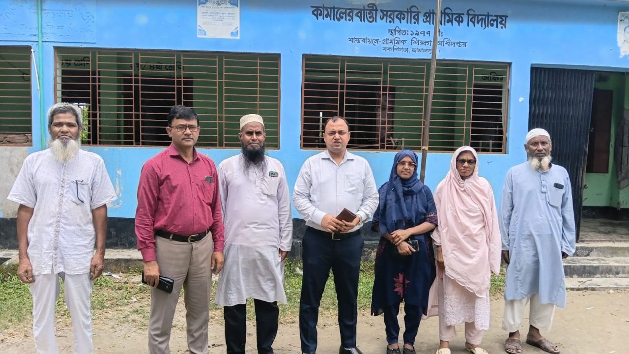 স্কুল ভবনে বিকট শব্দ, আতঙ্কে ক্লাস ছাড়ল শিক্ষার্থীরা