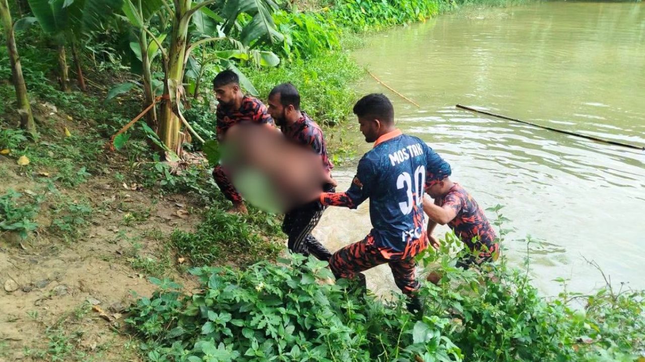 এক নিমিষেই শেষ তিনটি নিষ্পাপ প্রাণ