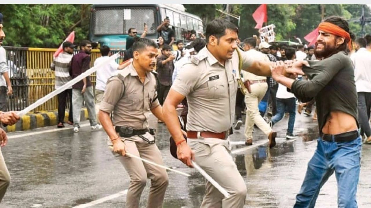 দাবি না মানলে দেশজুড়ে ছাত্র আন্দোলনের হুঁশিয়ারি: যন্তর মন্তরে অনড় ককরোচ জনতা পার্টি