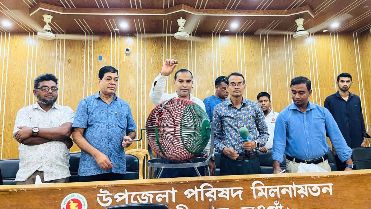 রাণীনগরে সরকারি কাজে নিয়োগ, স্বচ্ছতায় খুশি নারীরা