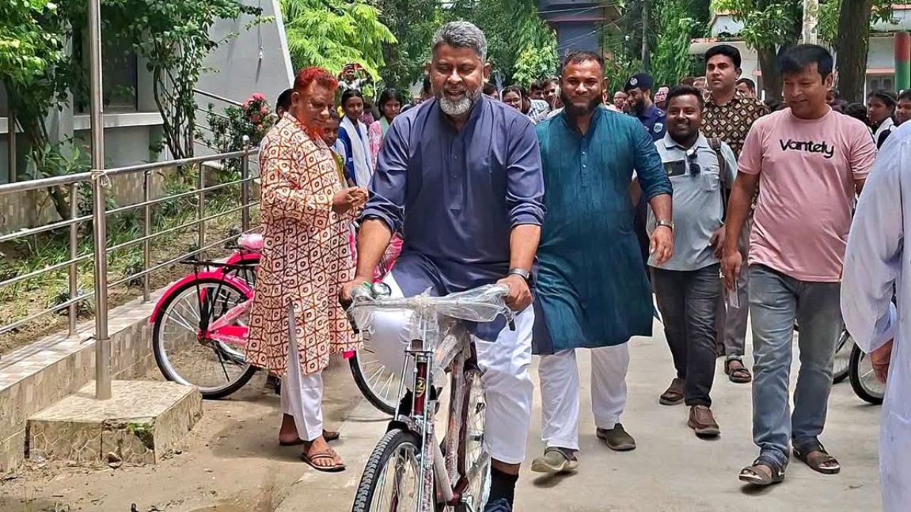 ফ্যাসিস্ট সরকার শিক্ষা ব্যবস্থাকে ধ্বংস করেছে: এমপি ফজলে হুদা বাবুল