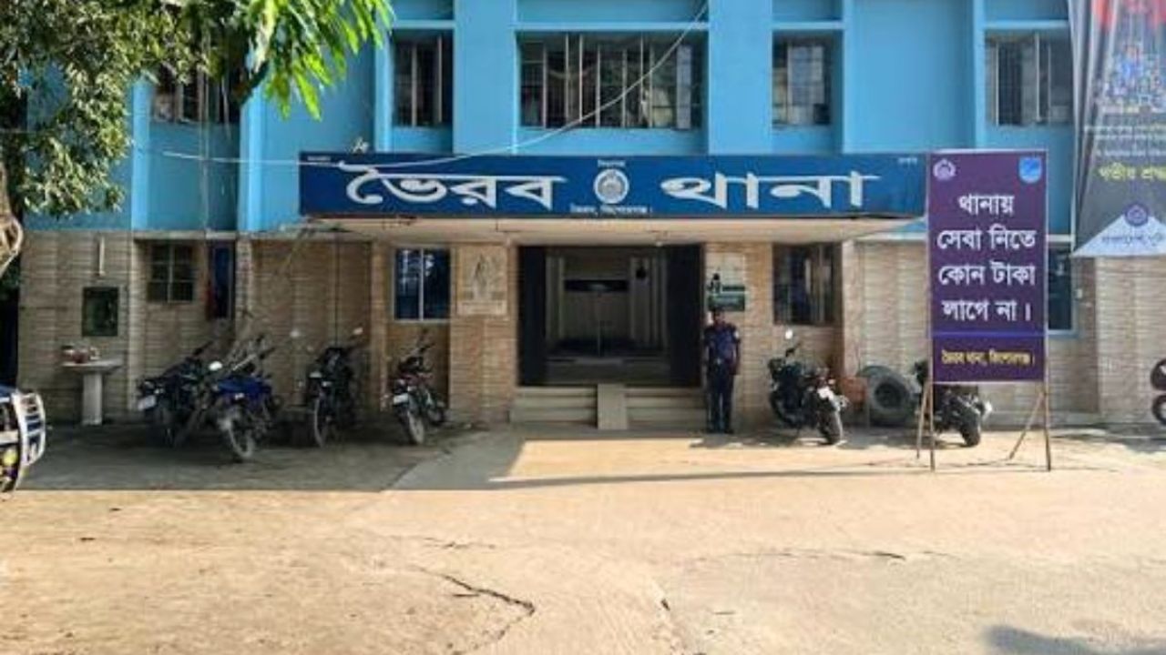ভৈরবে তুচ্ছ ঘটনায় বিধবা নারীকে পিটিয়ে হত্যার অভিযোগ