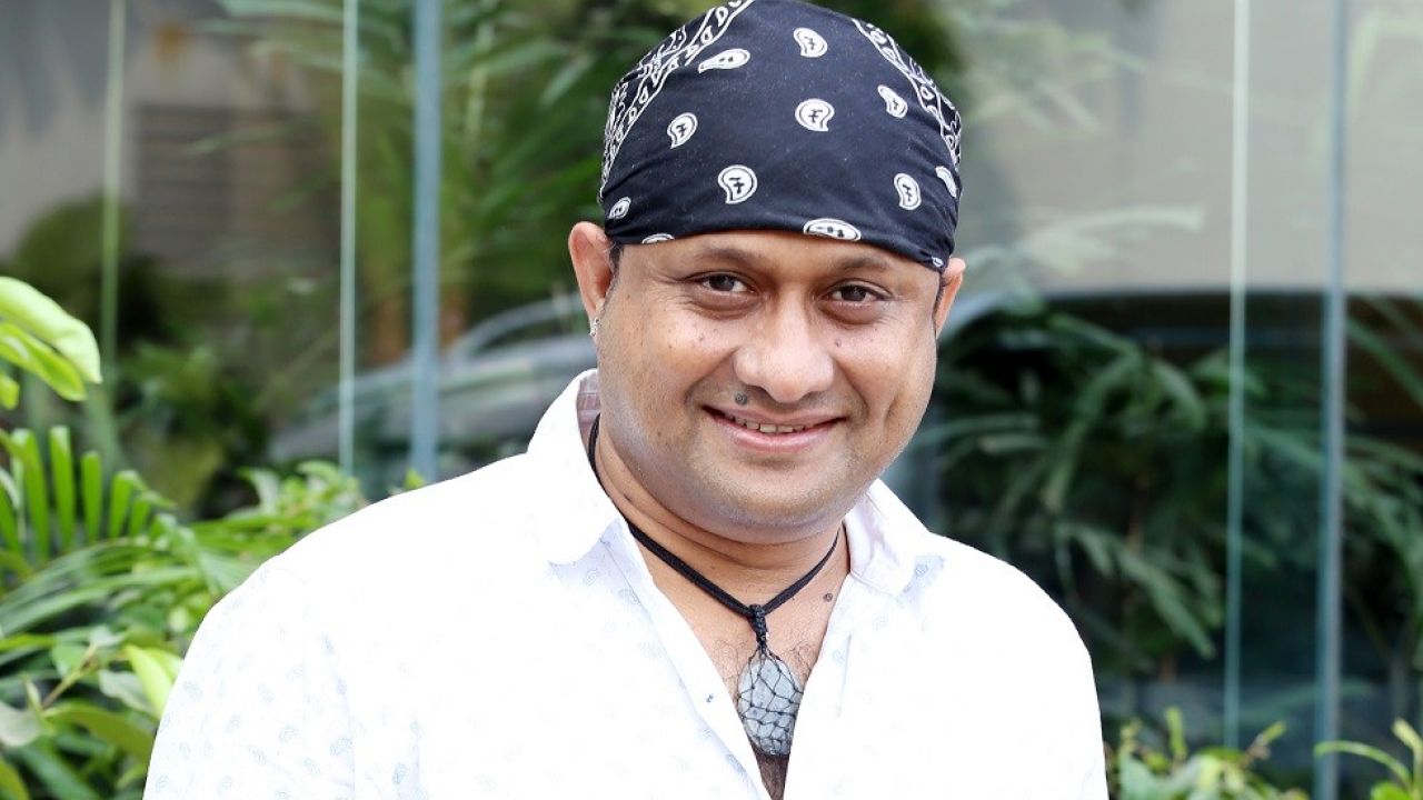 দীর্ঘদিন পর এস আই টুটুলের কণ্ঠে নতুন গান