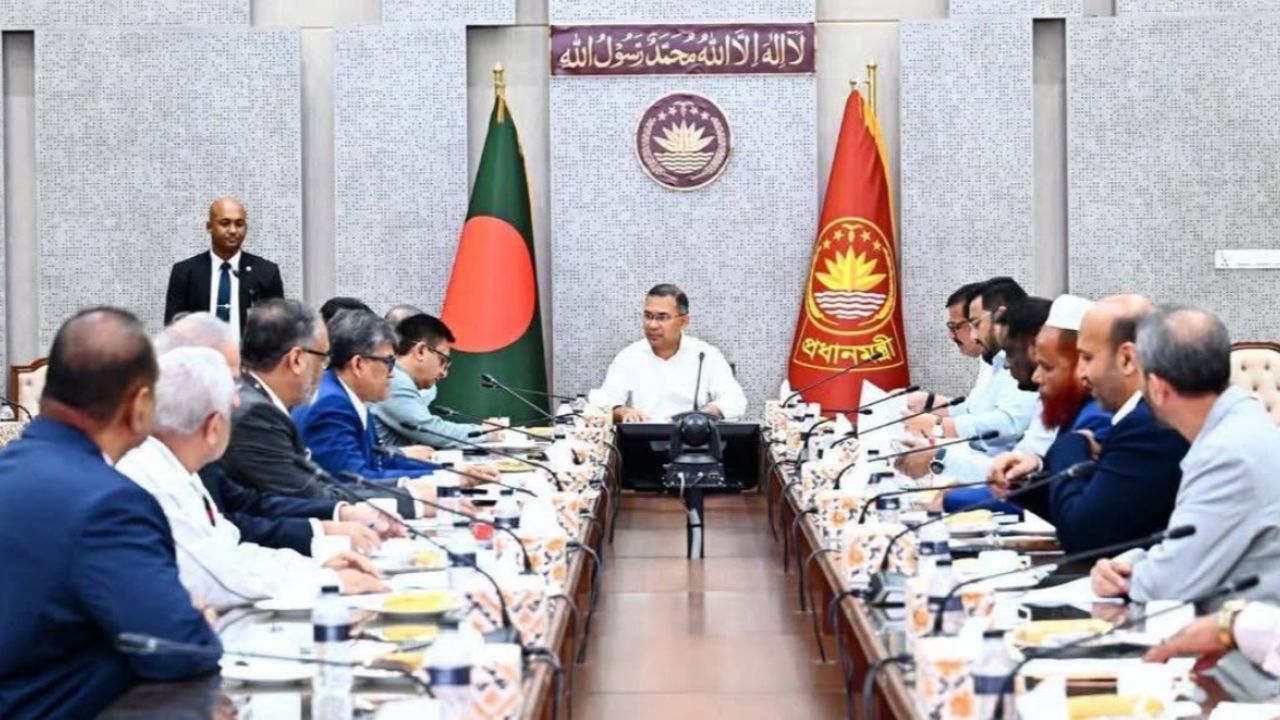চা শিল্পের সমস্যা সমাধানে কমিটি গঠনের নির্দেশ প্রধানমন্ত্রীর