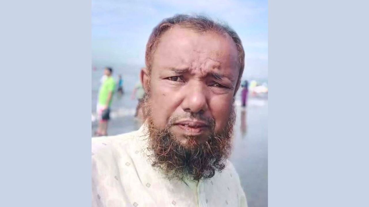 ফুলবাড়ীয়ায় বাসার ছাদ থেকে পড়ে শিক্ষকের মৃত্যু