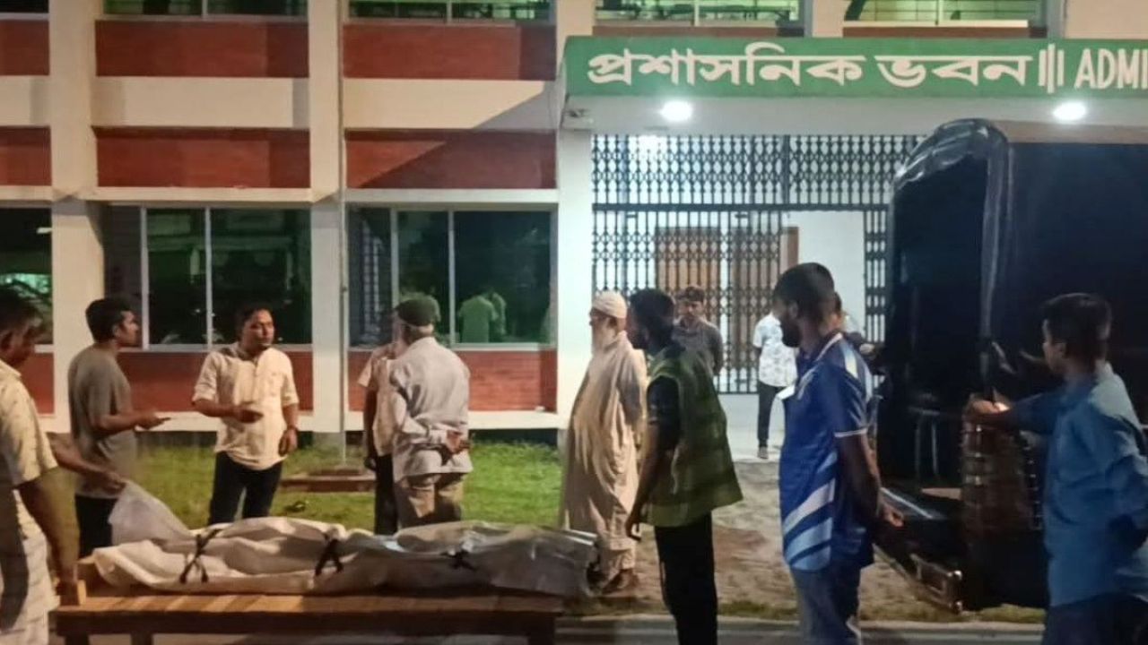 পায়রা সেতুতে ডিউটিরত অবস্থায় টোল সংগ্রাহকের মৃত্যু