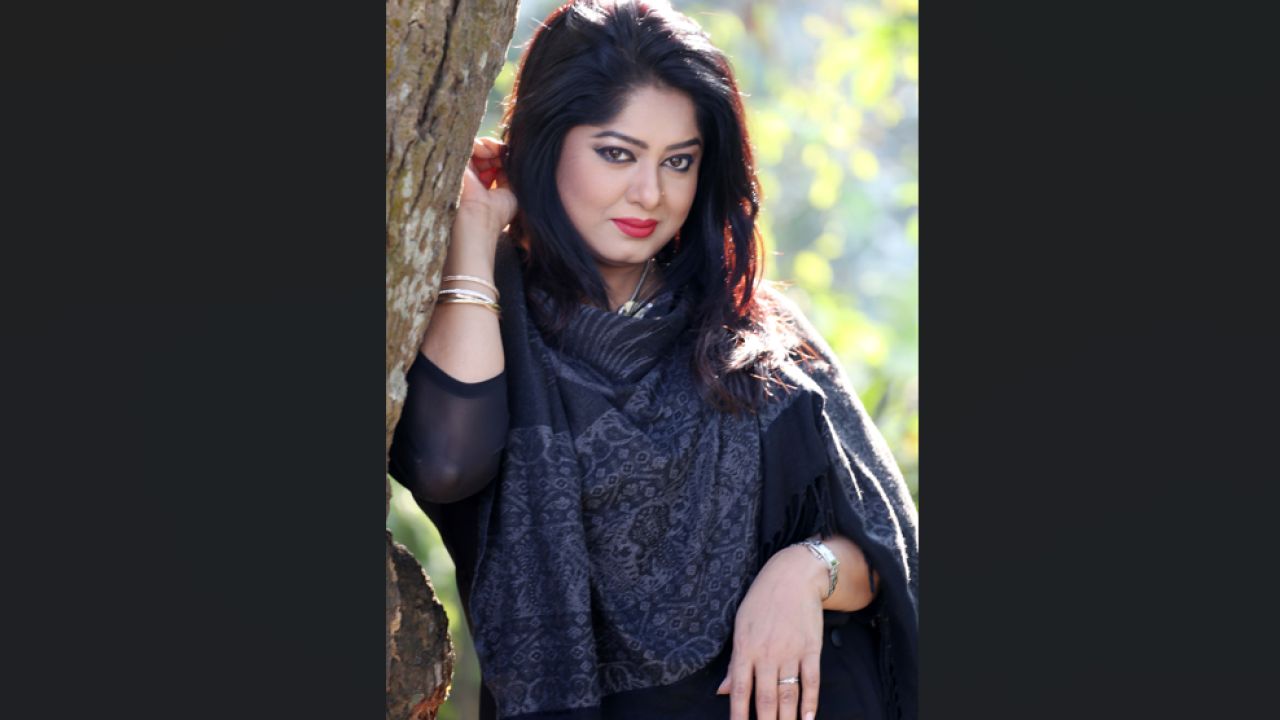 নতুন সিনেমার ভাবনা: মৌসুমী